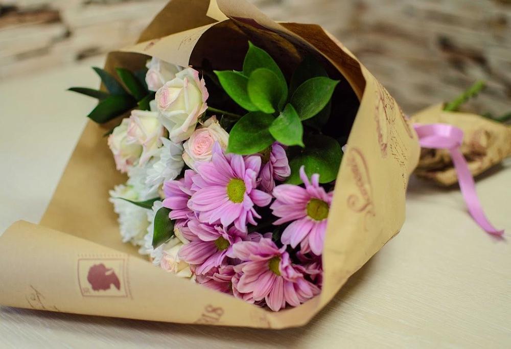 Букет цветов из: Розы и Хризантемы в Белинском