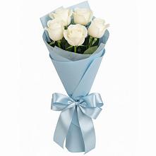 Букет 5 Белых роз Проуд в Белинском