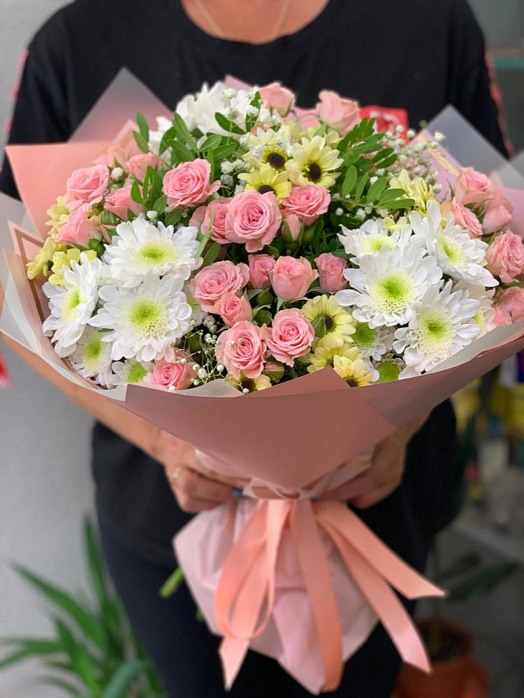 Букет цветов из: Розы и Хризантемы в Белинском