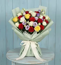 Букет цветов из:  Розы #REPLACE_PRED# Белинском