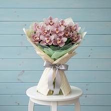 Букет цветов из:  Орхидеи и Розы в Белинском