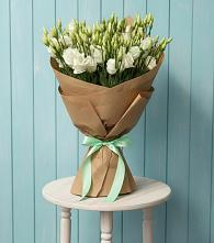 Букет цветов из:  Лизиантусы в Белинском