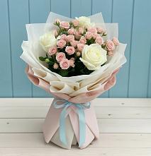Букет цветов из:  Розы #REPLACE_PRED# Белинском