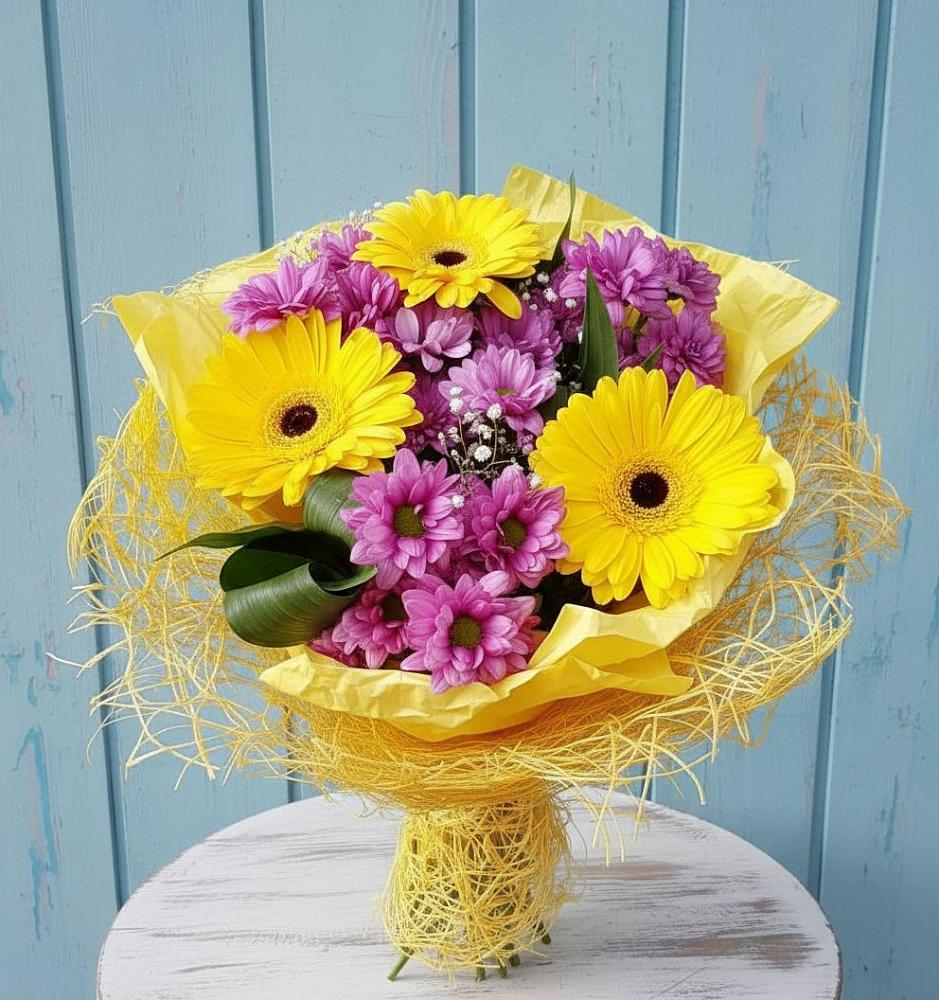 Букет цветов из: Хризантемы и Герберы в Белинском
