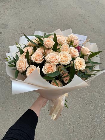 Букет Кремовые розы Латте в Белинском
