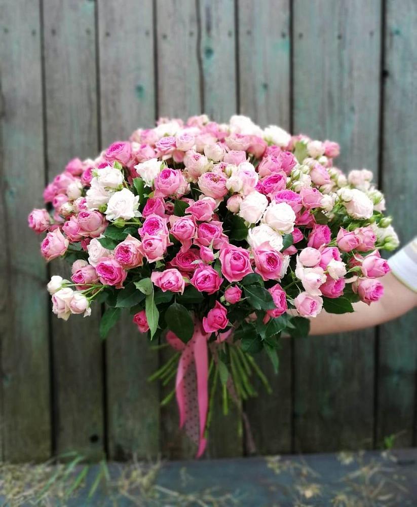 Букет Розовые кустовые розы Натали и Лав Лидия в Белинском