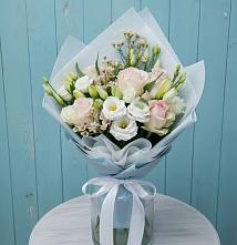 Букет цветов из:  Розы и Лизиантусы #REPLACE_PRED# Белинском