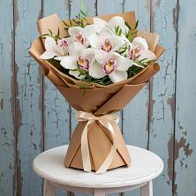 Букет цветов из:  Орхидеи и Розы в Белинском