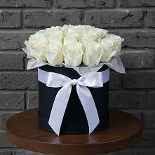 Цветочная композиция из Розы в шляпной коробке в Белинском